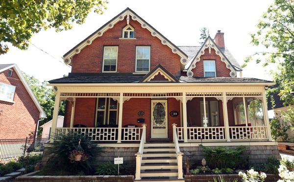 Heritage home by Sirois & Sons